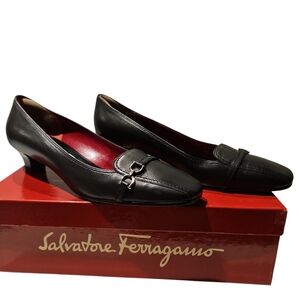 Salvatore Ferragamo Black Leather Women's Shoes Size 8
